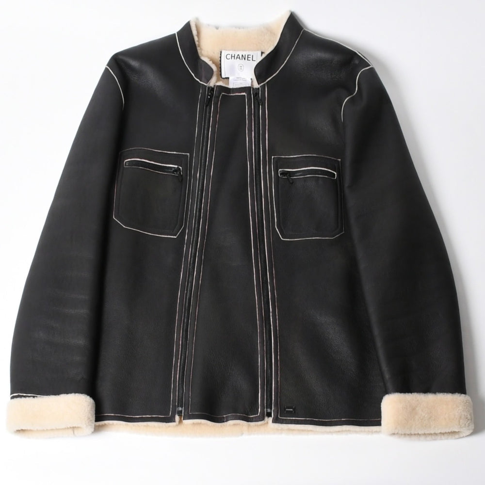 極美品 CHANEL シャネル ムートンジャケット ジャケット Shearling Jacket シアリングジャケット P24654V01741 サイズ50 グレー ブラック 中古 4a008724