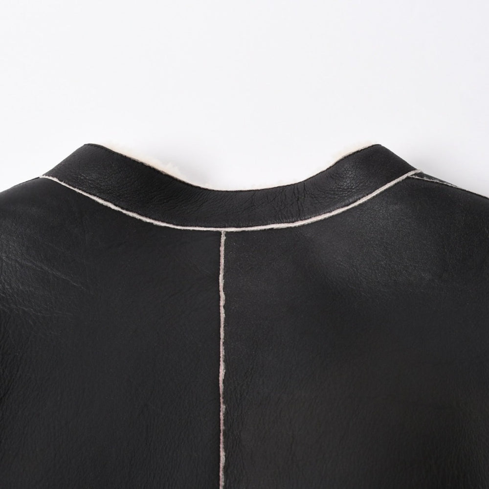 極美品 CHANEL シャネル ムートンジャケット ジャケット Shearling Jacket シアリングジャケット P24654V01741 サイズ50 グレー ブラック 中古 4a008724