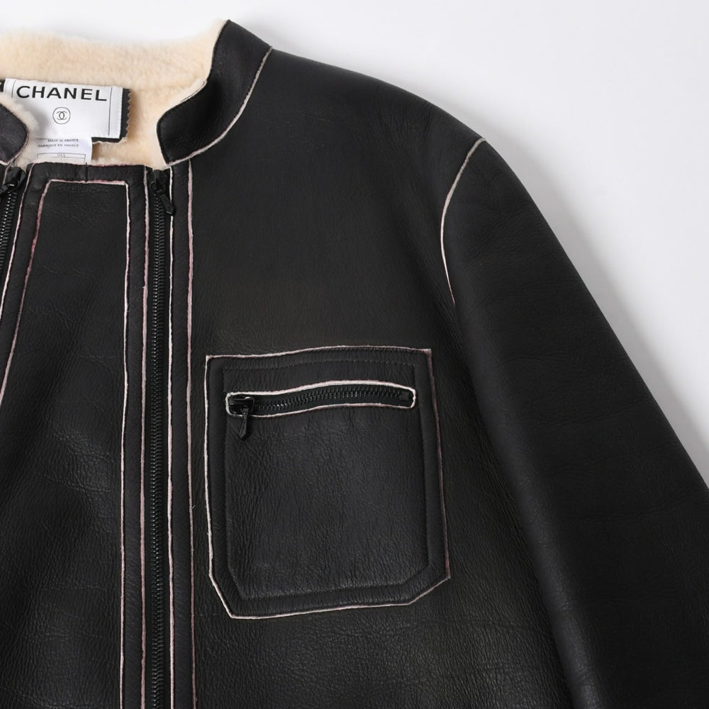 極美品 CHANEL シャネル ムートンジャケット ジャケット Shearling Jacket シアリングジャケット P24654V01741 サイズ50 グレー ブラック 中古 4a008724
