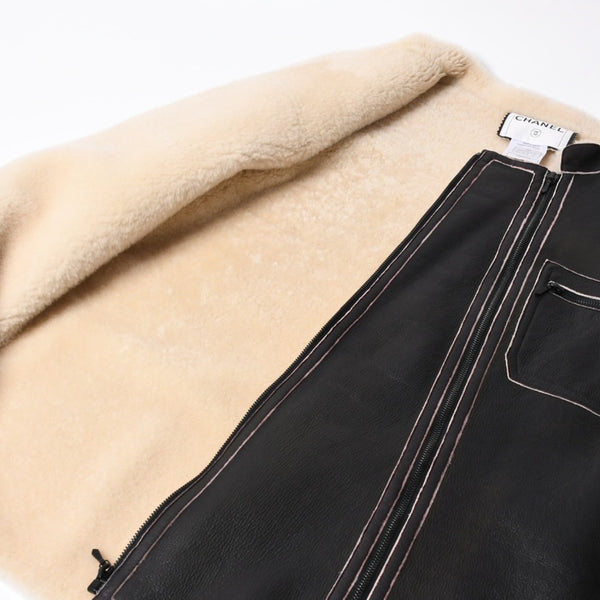 極美品 CHANEL シャネル ムートンジャケット ジャケット Shearling Jacket シアリングジャケット P24654V01741 サイズ50 グレー ブラック 中古 4a008724