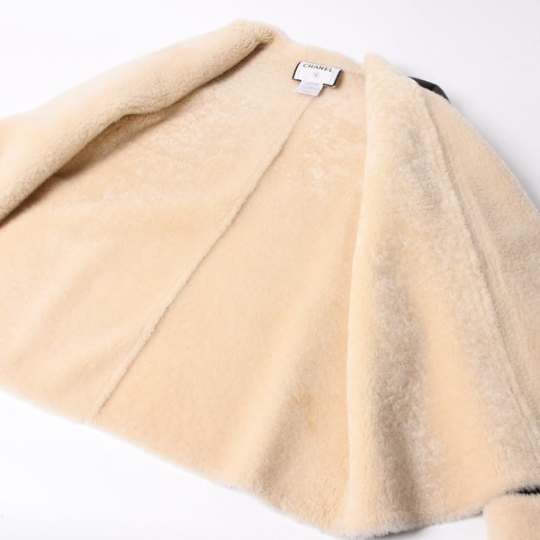 極美品 CHANEL シャネル ムートンジャケット ジャケット Shearling Jacket シアリングジャケット P24654V01741 サイズ50 グレー ブラック 中古 4a008724