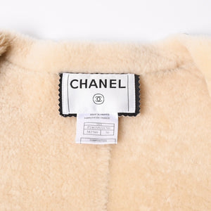極美品 CHANEL シャネル ムートンジャケット ジャケット Shearling Jacket シアリングジャケット P24654V01741 サイズ50 グレー ブラック 中古 4a008724