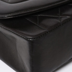 極美品 CHANEL シャネル ダイアナ 25 Sフラップ Sチェーンショルダーバッグ 2番台 ココマーク ラムスキン ブラック ゴールド金具 中古 4a008863