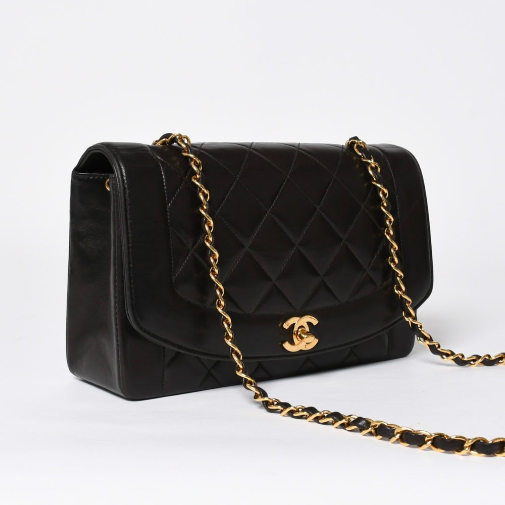 極美品 CHANEL シャネル ダイアナ 25 Sフラップ Sチェーンショルダーバッグ 2番台 ココマーク ラムスキン ブラック ゴールド金具 中古 4a008863