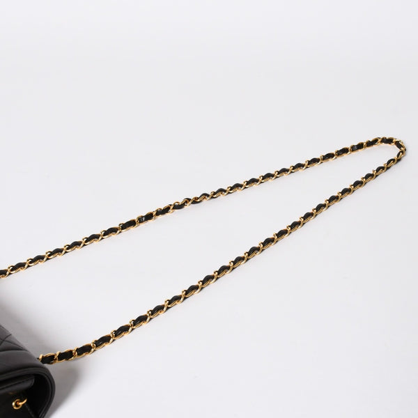 極美品 CHANEL シャネル ダイアナ 25 Sフラップ Sチェーンショルダーバッグ 2番台 ココマーク ラムスキン ブラック ゴールド金具 中古 4a008863