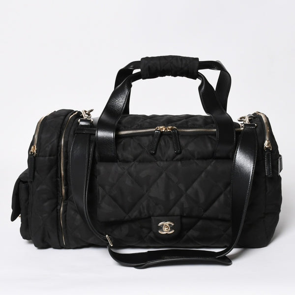 新品同様品 CHANEL シャネル ココネージュ ツーインワン ダッフルバッグ ボストンバッグ ランダム番台 ショルダー リュック 3way ブラック 中古 4a008669