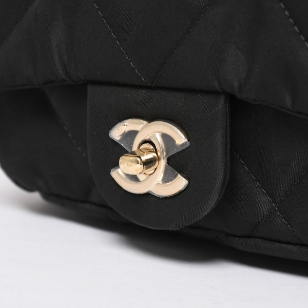 新品同様品 CHANEL シャネル ココネージュ ツーインワン ダッフルバッグ ボストンバッグ ランダム番台 ショルダー リュック 3way ブラック 中古 4a008669