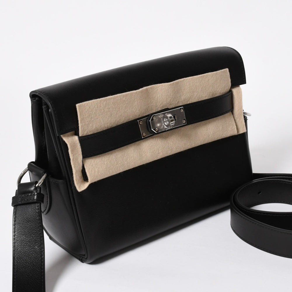 新品未使用 HERMES エルメス ショルダーバッグ ケリーメッセンジャーバッグ エバーグレイン ブラック シルバー金具 G刻印 中古 4a008873