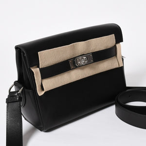 新品未使用 HERMES エルメス ショルダーバッグ ケリーメッセンジャーバッグ エバーグレイン ブラック シルバー金具 G刻印 中古 4a008873