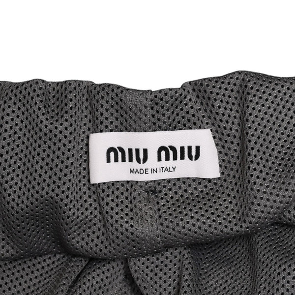 新品未使用品 MIU MIU ミュウミュウ ナイロンパンツ ショートパンツ ネイビー グレー シルバー金具 MP1880 S000 1216 サイズ36 中古 4a008888