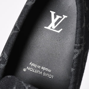 Like new LOUIS VUITTON LV Driver Loafer 1AD6EK Grain Calf Leather Monogram Eclipse Size 7 1/2 Used 4a008891