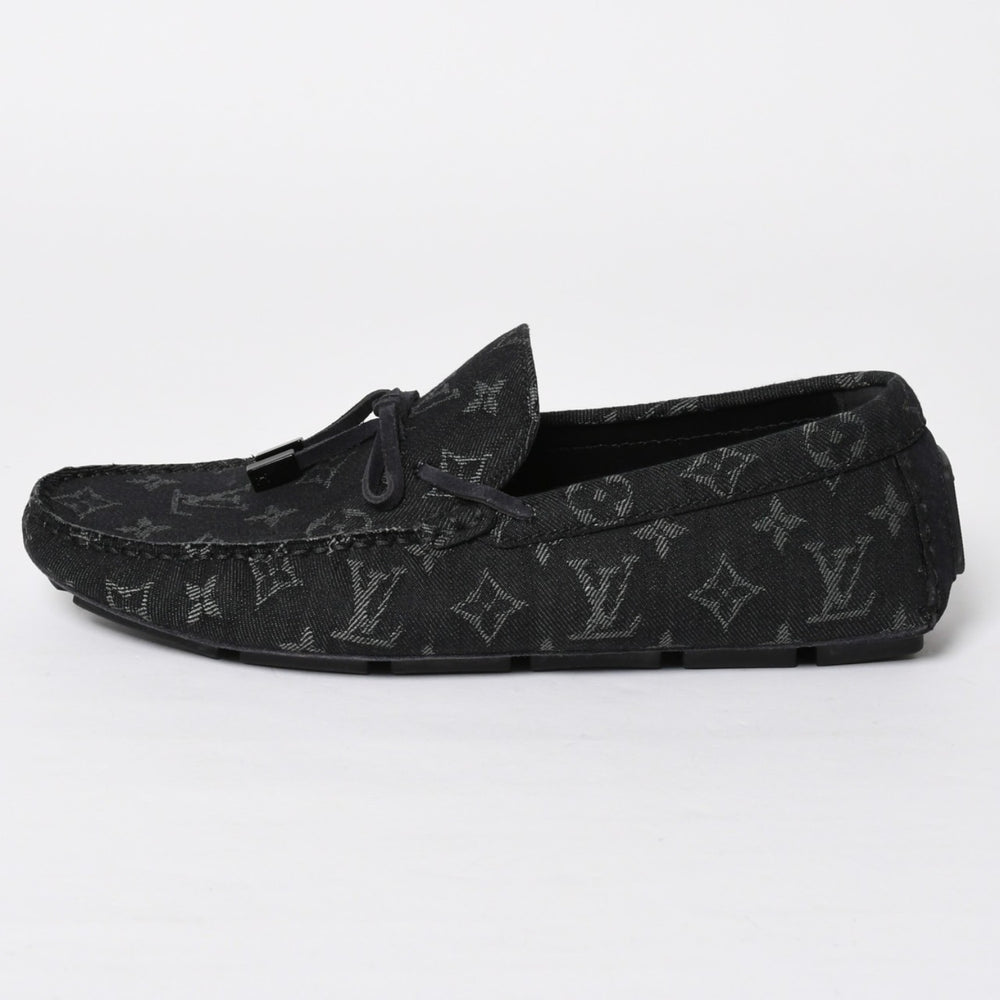 Like new LOUIS VUITTON LV Driver Loafer 1AD6EK Grain Calf Leather Monogram Eclipse Size 7 1/2 Used 4a008891