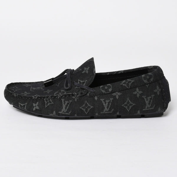 Like new LOUIS VUITTON LV Driver Loafer 1AD6EK Grain Calf Leather Monogram Eclipse Size 7 1/2 Used 4a008891