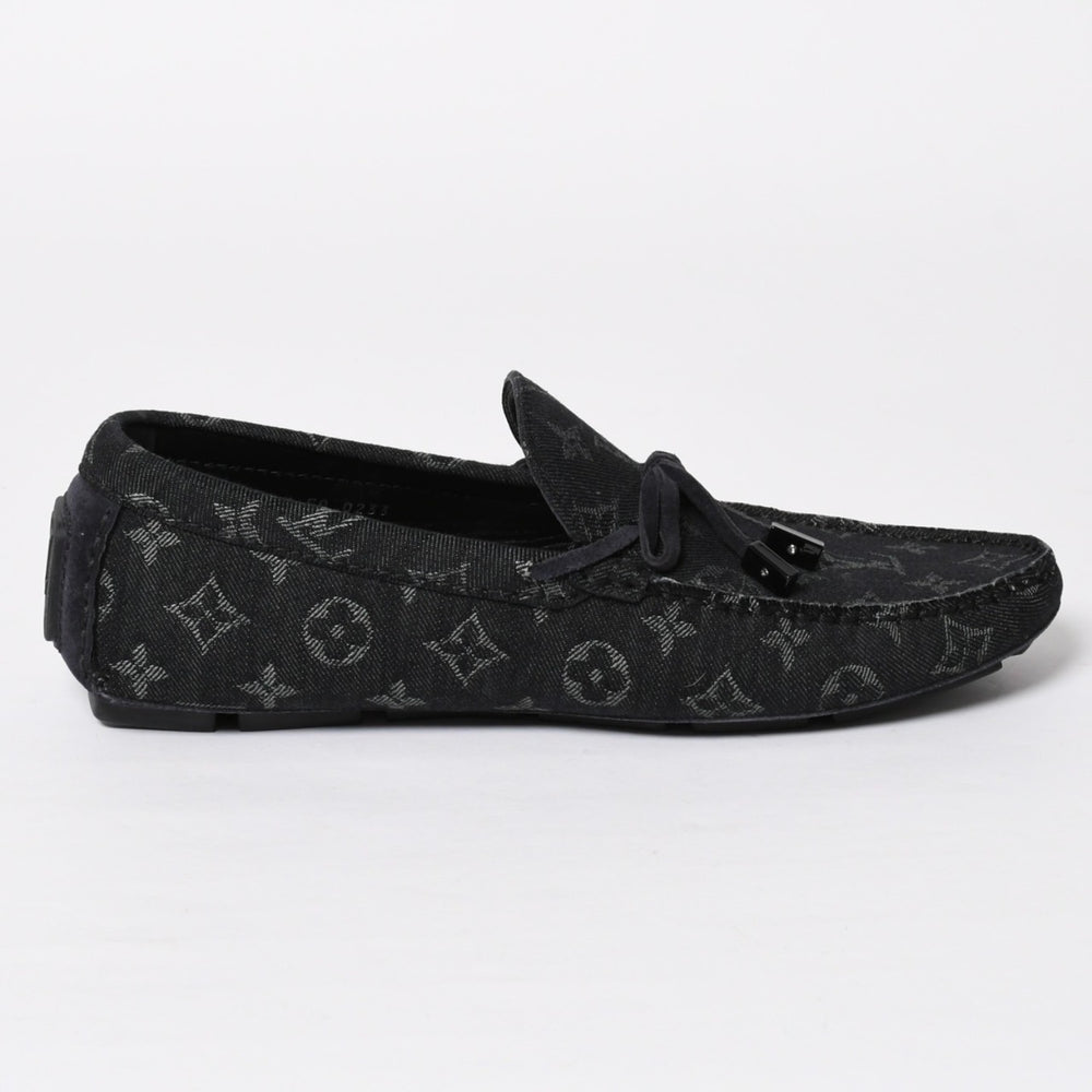 Like new LOUIS VUITTON LV Driver Loafer 1AD6EK Grain Calf Leather Monogram Eclipse Size 7 1/2 Used 4a008891