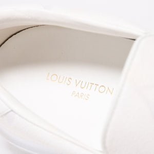 新品同様 LOUIS VUITTON ルイヴィトン ビバリーヒルズライン スニーカー モノグラムジャイアント LD 1202 ホワイト サイズ7 1/2 中古 4a008889