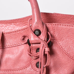 Very Good Condition BALENCIAGA Classic City 2WAY Bag Handbag Shoulder Bag 235216 Pink Leather Bronze Hardware Used 4a008320