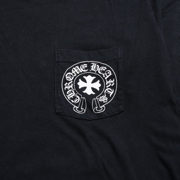 Very Good Condition CHROME HEARTS Vertical Logo Long Sleeve T-shirt Size L CH Plus Horseshoe Black White Used 4a008907