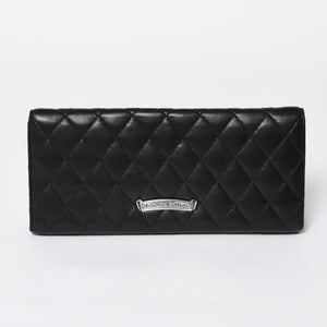 極美品 CHROME HEARTS クロムハーツ ディナーバッグ クラッチバッグ ラージクロス ラムスキン ブラック マトラッセ型 中古 4a008345