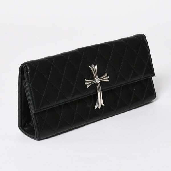 極美品 CHROME HEARTS クロムハーツ ディナーバッグ クラッチバッグ ラージクロス ラムスキン ブラック マトラッセ型 中古 4a008345