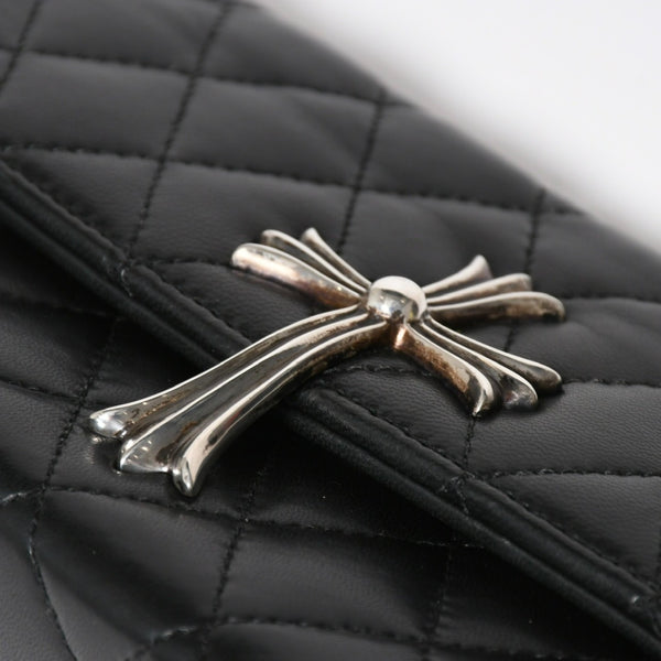 極美品 CHROME HEARTS クロムハーツ ディナーバッグ クラッチバッグ ラージクロス ラムスキン ブラック マトラッセ型 中古 4a008345