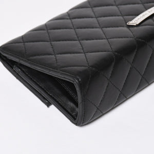極美品 CHROME HEARTS クロムハーツ ディナーバッグ クラッチバッグ ラージクロス ラムスキン ブラック マトラッセ型 中古 4a008345