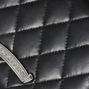 極美品 CHROME HEARTS クロムハーツ ディナーバッグ クラッチバッグ ラージクロス ラムスキン ブラック マトラッセ型 中古 4a008345