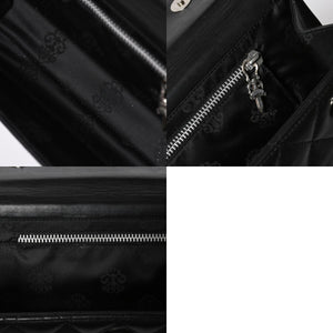 極美品 CHROME HEARTS クロムハーツ ディナーバッグ クラッチバッグ ラージクロス ラムスキン ブラック マトラッセ型 中古 4a008345