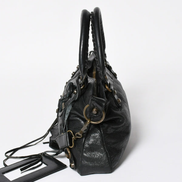 極美品 BALENCIAGA バレンシアガ ザ ファースト 2WAY ハンドバッグ ショルダーバッグ ブラック ブロンズ金具 103208 中古 4a008385