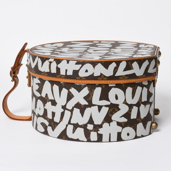 LOUIS VUITTON ルイヴィトン 帽子ケース モノグラム グラフィティ ボワット シャポー M92186 ブラウン シルバー 激レア 美品 中古 4a008593
