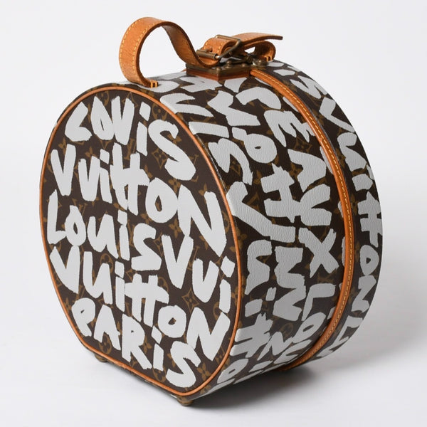 LOUIS VUITTON ルイヴィトン 帽子ケース モノグラム グラフィティ ボワット シャポー M92186 ブラウン シルバー 激レア 美品 中古 4a008593