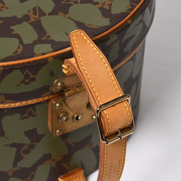 LOUIS VUITTON ルイヴィトン 帽子ケース モノグラム グラフィティ ボワット シャポー M92186 ブラウン シルバー 激レア 美品 中古 4a008593