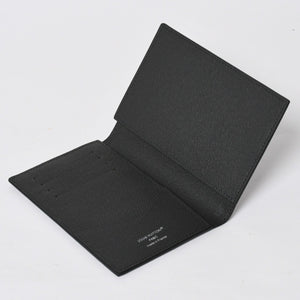 New unused item LOUIS VUITTON Couverture Passport M2B222 Pass case Climber Black Gray Used 4a009009