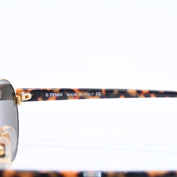 極美品 FENDI フェンディ サングラス アイウェア FS 303 サイズ48□18 140 べっ甲カラー ゴールド メタル アセテート 中古 4a008505