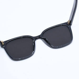 極美品 GUCCI グッチ サングラス ウェリントン GG1346SK アセテート ブラック ゴールド金具 サイズ56◻︎19 中古 4a008497