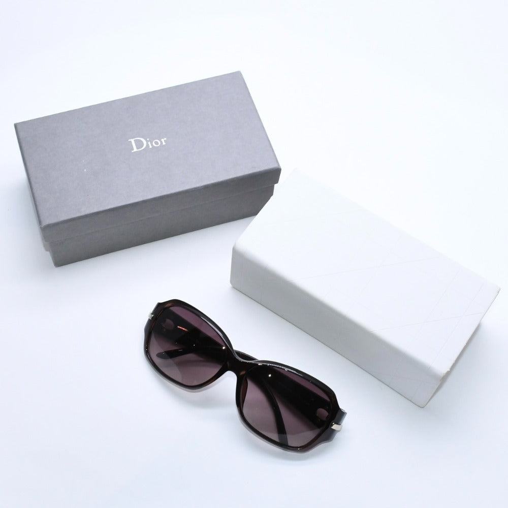 Christian Dior クリスチャンディオール サングラス アイウェア 19KJD サイズ59□15 135 カナージュ ブラウン 美品 中古 4a008446