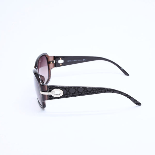 Christian Dior クリスチャンディオール サングラス アイウェア 19KJD サイズ59□15 135 カナージュ ブラウン 美品 中古 4a008446