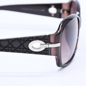 Christian Dior クリスチャンディオール サングラス アイウェア 19KJD サイズ59□15 135 カナージュ ブラウン 美品 中古 4a008446