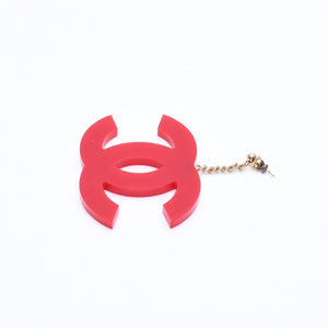 CHANEL Coco Mark Earrings Both Ears Jumbo CC Vintage 01A Engraved Plastic Metal Red Gold Hardware Good Condition Used 4a008607