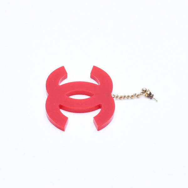 CHANEL Coco Mark Earrings Both Ears Jumbo CC Vintage 01A Engraved Plastic Metal Red Gold Hardware Good Condition Used 4a008607