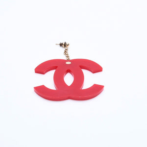 CHANEL Coco Mark Earrings Both Ears Jumbo CC Vintage 01A Engraved Plastic Metal Red Gold Hardware Good Condition Used 4a008607