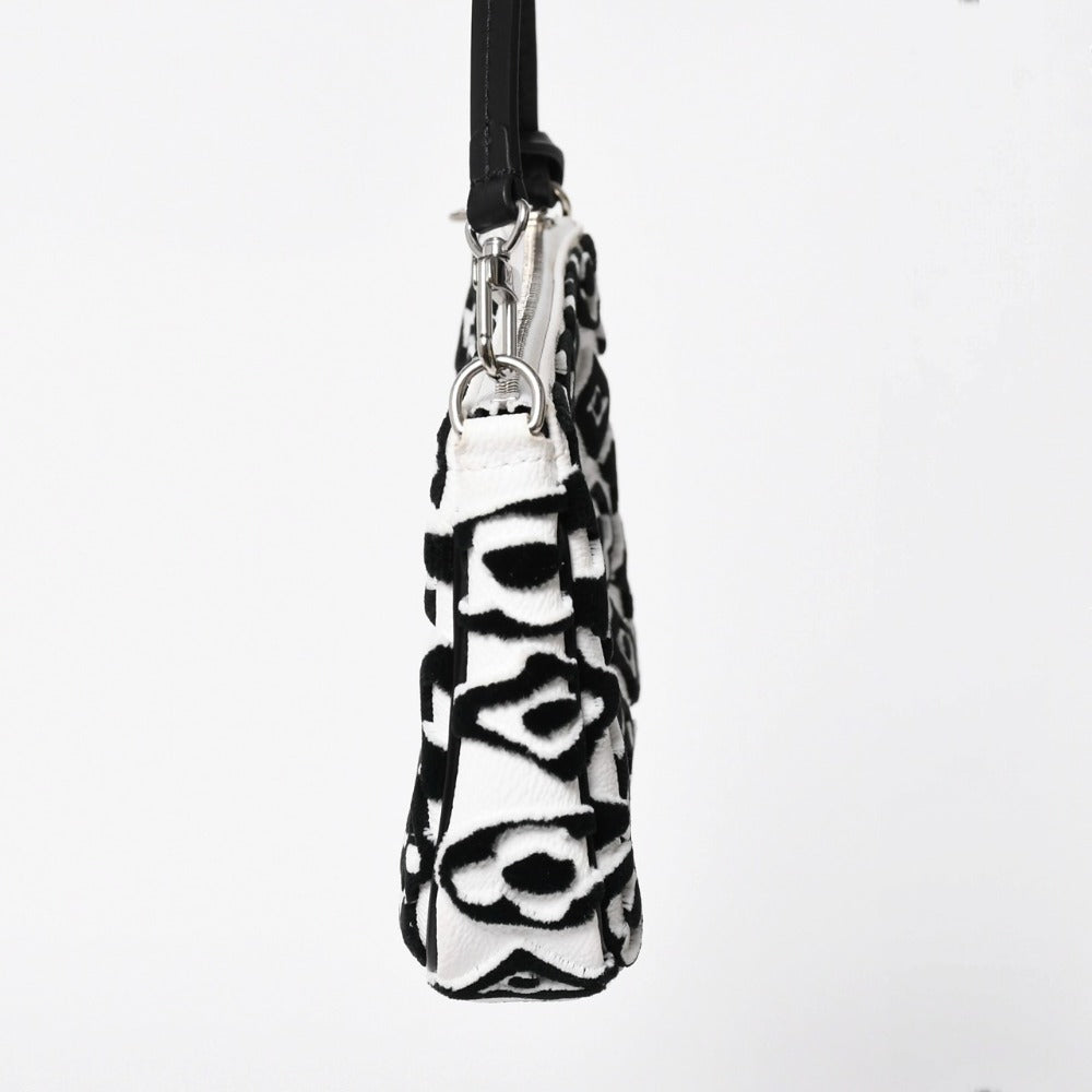 新品同様品 LOUIS VUITTON ルイヴィトン ポシェット アクセソワール アクセサリーポーチ M45565 モノグラム タフタージュ 中古 4a009037