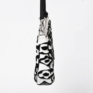 新品同様品 LOUIS VUITTON ルイヴィトン ポシェット アクセソワール アクセサリーポーチ M45565 モノグラム タフタージュ 中古 4a009037