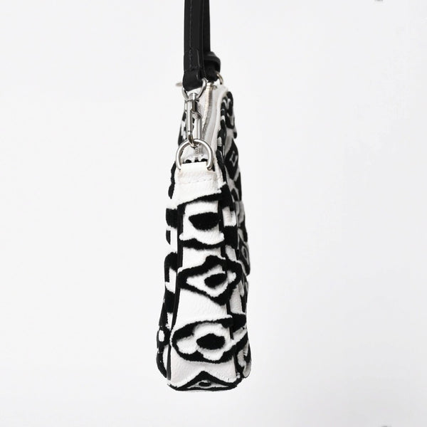 新品同様品 LOUIS VUITTON ルイヴィトン ポシェット アクセソワール アクセサリーポーチ M45565 モノグラム タフタージュ 中古 4a009037