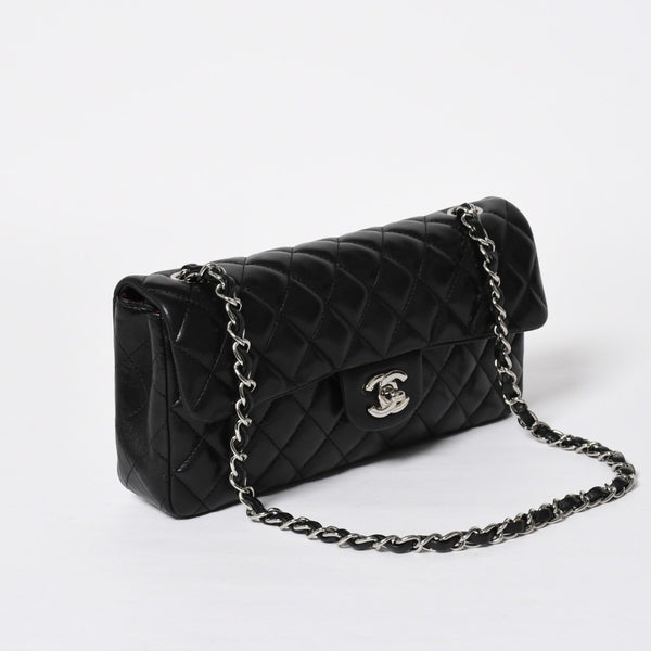 極美品 CHANEL シャネル マトラッセ 25 Sフラップ Sチェーンワンショルダーバッグ 13番台 ココマーク ラムスキン ブラック SV金具 中古 4a008916