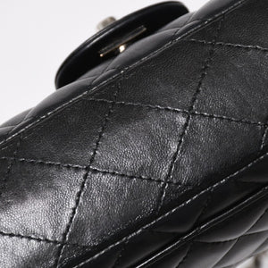 極美品 CHANEL シャネル マトラッセ 25 Sフラップ Sチェーンワンショルダーバッグ 13番台 ココマーク ラムスキン ブラック SV金具 中古 4a008916