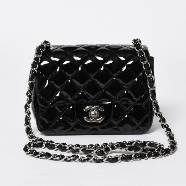 極美品 CHANEL シャネル ミニマトラッセ17 Sフラップ Sチェーンショルダーバッグ 16番台 ココマーク パテント シルバー金具 中古 4a008928