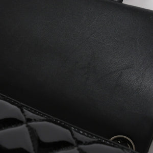極美品 CHANEL シャネル ミニマトラッセ17 Sフラップ Sチェーンショルダーバッグ 16番台 ココマーク パテント シルバー金具 中古 4a008928