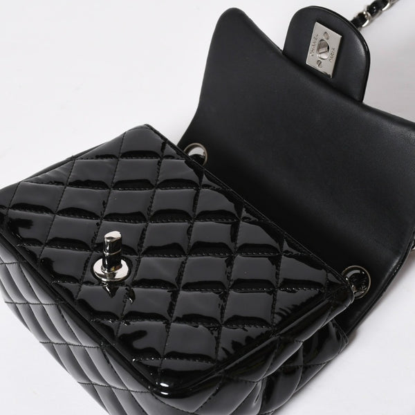 極美品 CHANEL シャネル ミニマトラッセ17 Sフラップ Sチェーンショルダーバッグ 16番台 ココマーク パテント シルバー金具 中古 4a008928