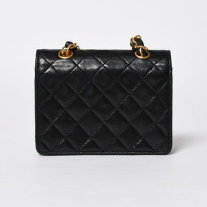 CHANEL シャネル ミニマトラッセ 14cm ショルダーバッグ 1番台 ラムスキン ブラック ゴールド金具 美品 中古 4a008936