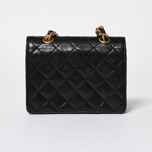 CHANEL シャネル ミニマトラッセ 14cm ショルダーバッグ 1番台 ラムスキン ブラック ゴールド金具 美品 中古 4a008936